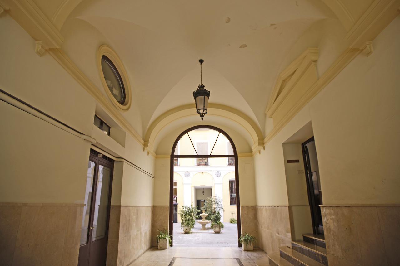 Apartamento con balcón